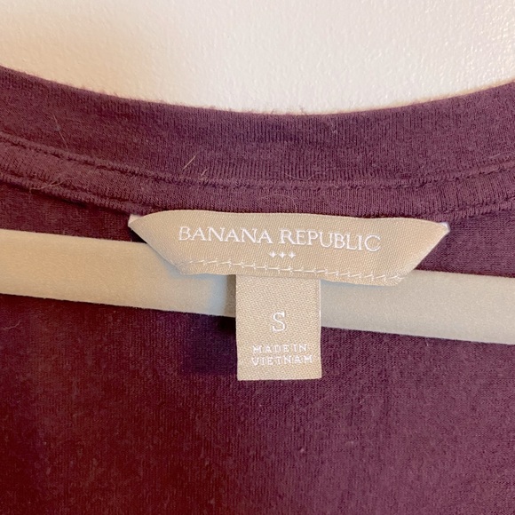 Basic Pocket Tee - Picture 2 of 3